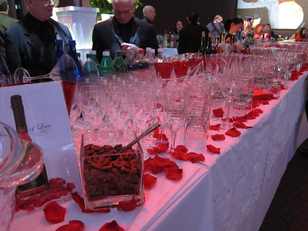 The bar at Woman’s Day Red Dress Awards. Rosa Regale!