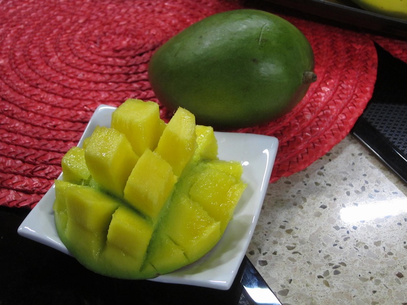 Cut mango from TV Nutritionist Michelle Dudash