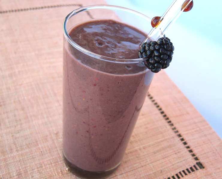 Sneaky Greens Berry Smoothie