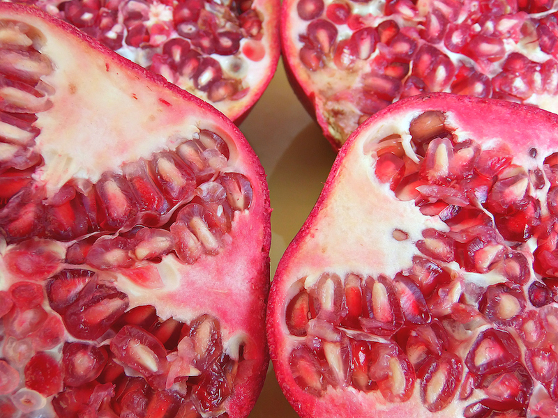 what to do with pomegranate seeds